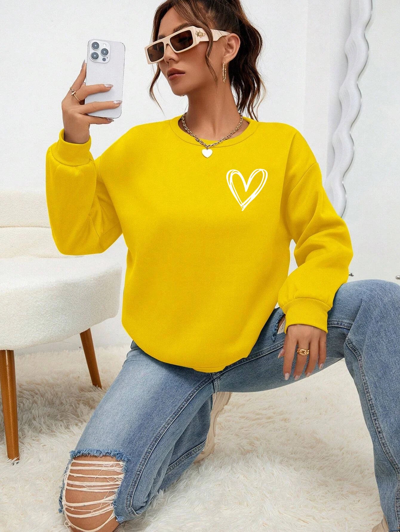Casual Heart Print Sweatshirt