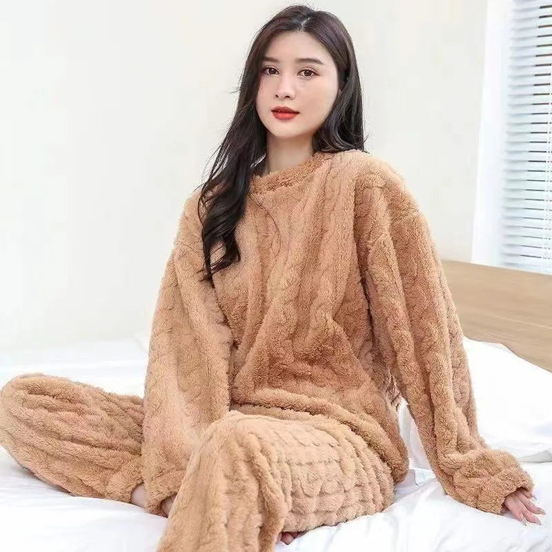 Thickened Warm Autumn and Winter Flannel Pajamas